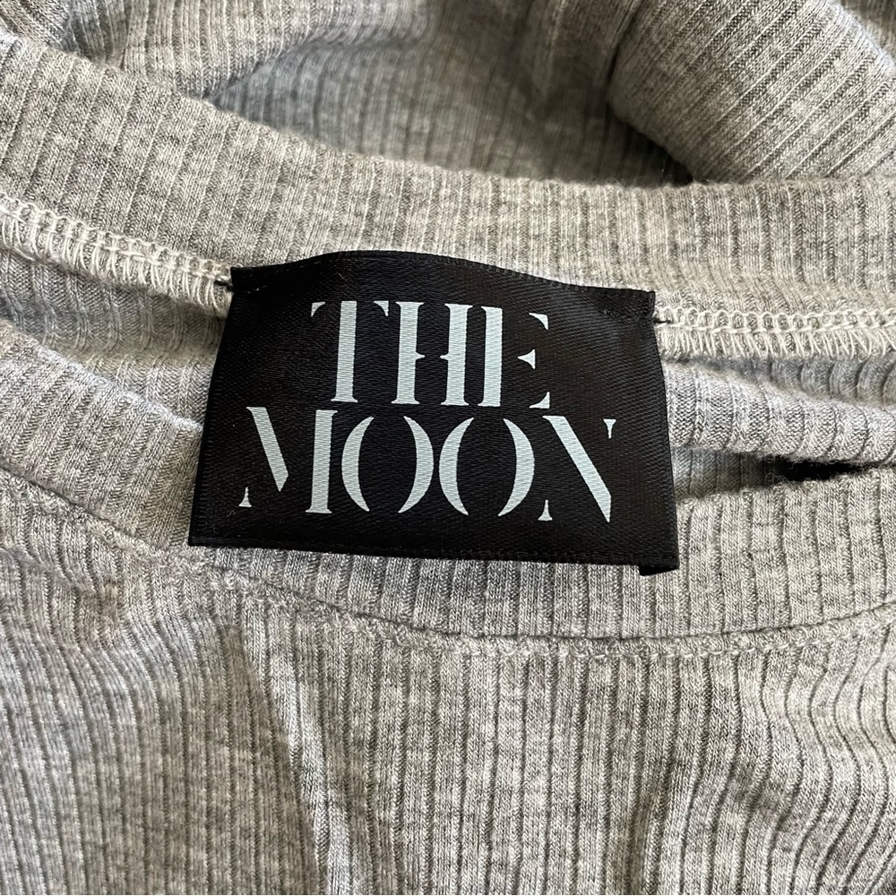 The Moon grey stretchy sleeveless cutout Dress size Medium - Picture 5 of 9